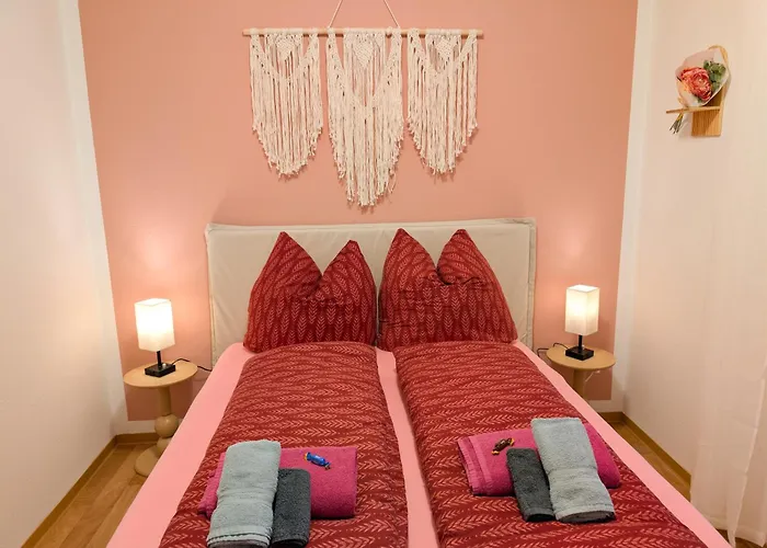 Urlaubsmagie Gluehwuermchen - Perfekt Fuer Gruppen - 6p Appartement *